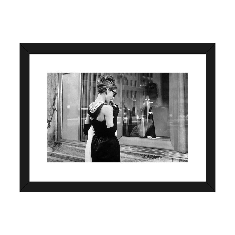 Diamants sur canape déjeuner chez Tiffany's De BlakeEdwards avec Audrey Hepburn, 1960 - reproduction de photo, Blanc