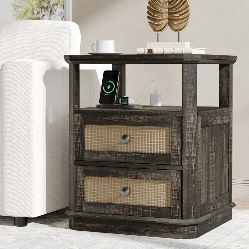 Table de bout pour le salon avec rangement et prises intégrées, table d'appoint en rotin Boho avec tiroir pour bureau, chambre à coucher