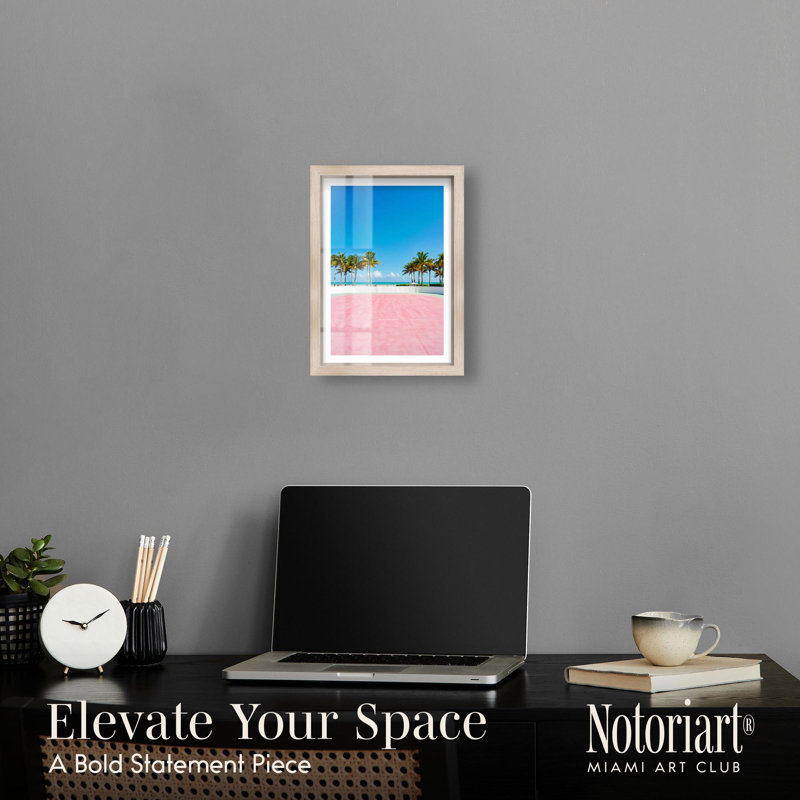 Motif de palmier rose par Notoriart, Crème, crème, H 16 po x l 11 po