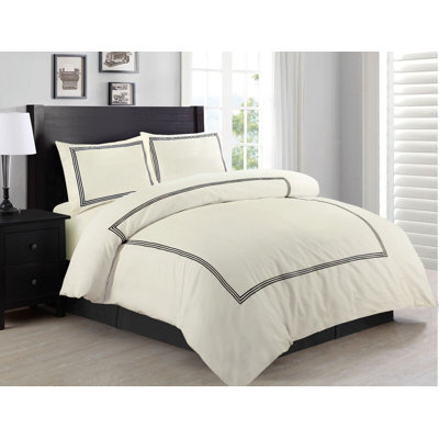 Harmonia Polyester Duvet Cover Set with Pillowcases