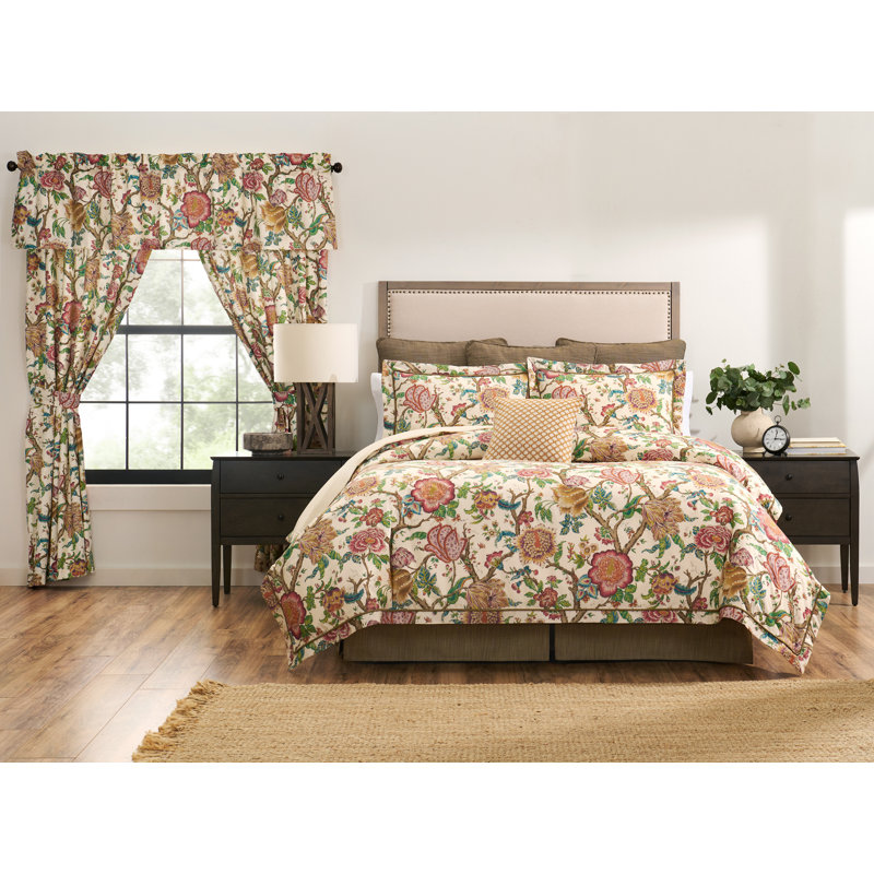 Bronte Velvet Decorative Pillow