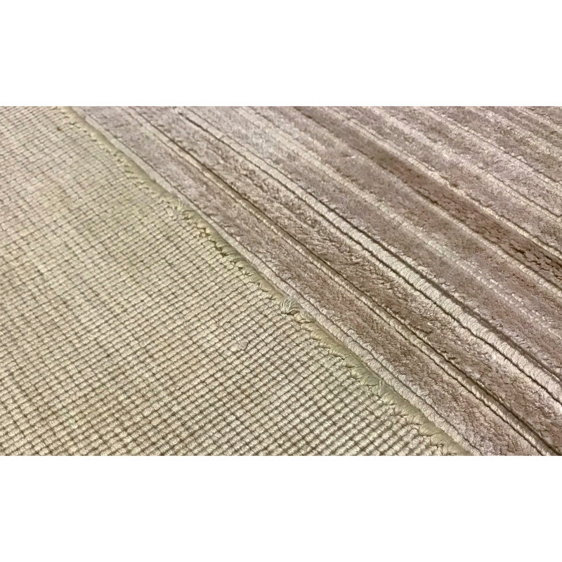 Area Rug in Ivory, Rectangle 5'6" x 8'