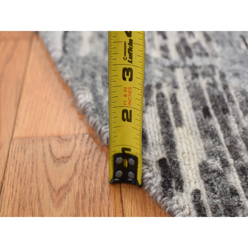 Zyera One-of-a-Kind Round 8'1" X 8'1" New Age Round Wool Area Rug Grey