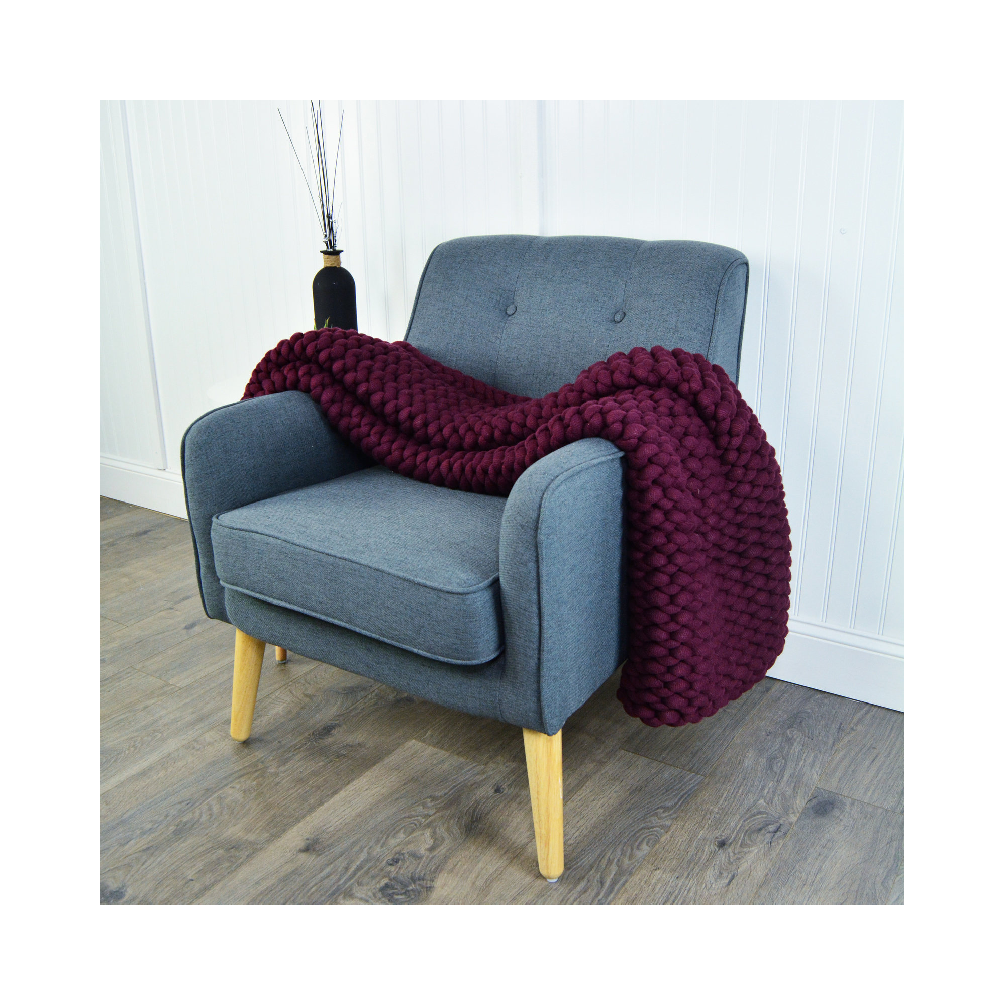 Maxine Acrylic Chunky Knit Throw Blanket, Burgundy