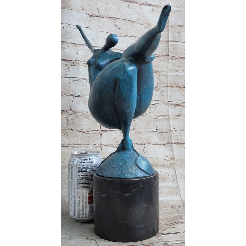 Figurines et sculptures Yovan