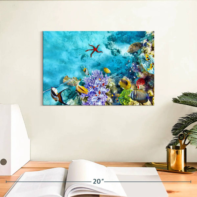Life Underwater Scene, 8" H x 12" W