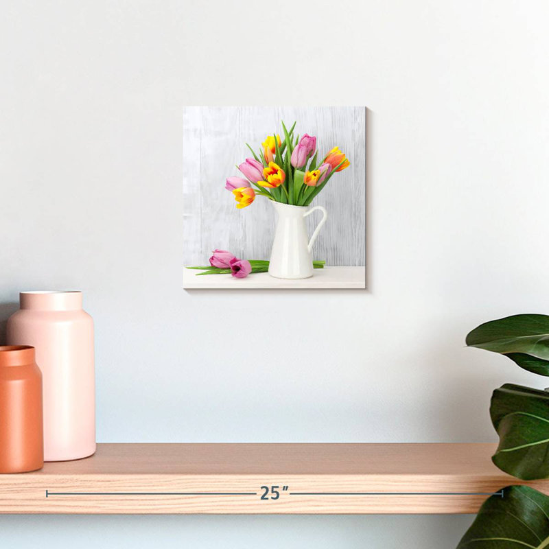Bouquet de tulipes Harnek, H 10 po x l 10 po