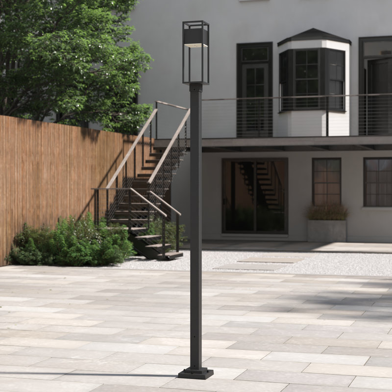Lampadaire à DEL 1 lumière Esquibel, H 113,75 po x l 9,25 po x P 9,25 po