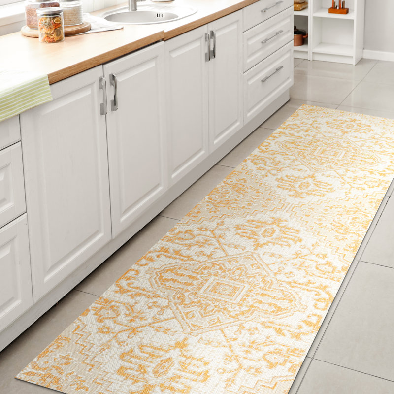 Truman Bohemian Medallion Textured Weave Cream/Yellow Indoor/Outdoor Rug, Runner 2'2" x 8'