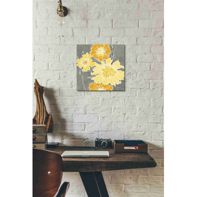 «Cloisonne Beauty I Gray» par Shirley Novak, art mural sur toile