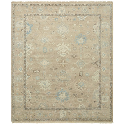 Hand Knotted Wool Oriental Area Rug in Tan