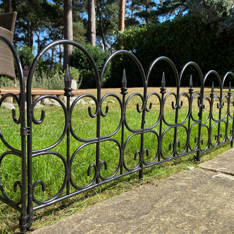 32cm H x 59cm W Plastic Lawn Edging