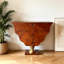 Table de console en bois massif et composite brun et doré