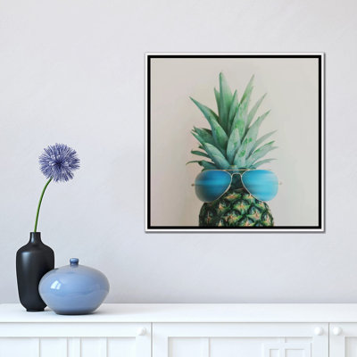 «Pineapple in Paradise» par Chelsea Victoria - reproduction d'art