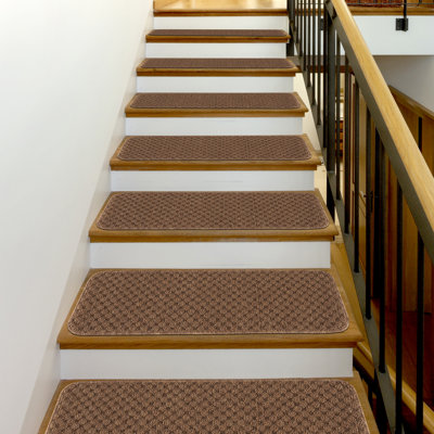 Idlewild Non-Slip Stair Tread