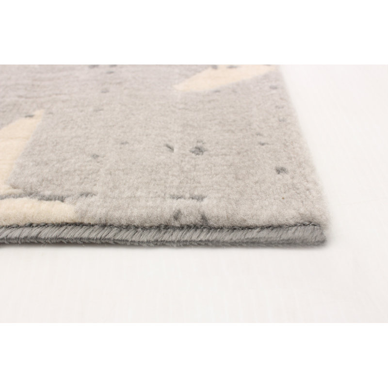 Janill Geometric Indoor Rug, Rectangle 2'8" x 4'11"
