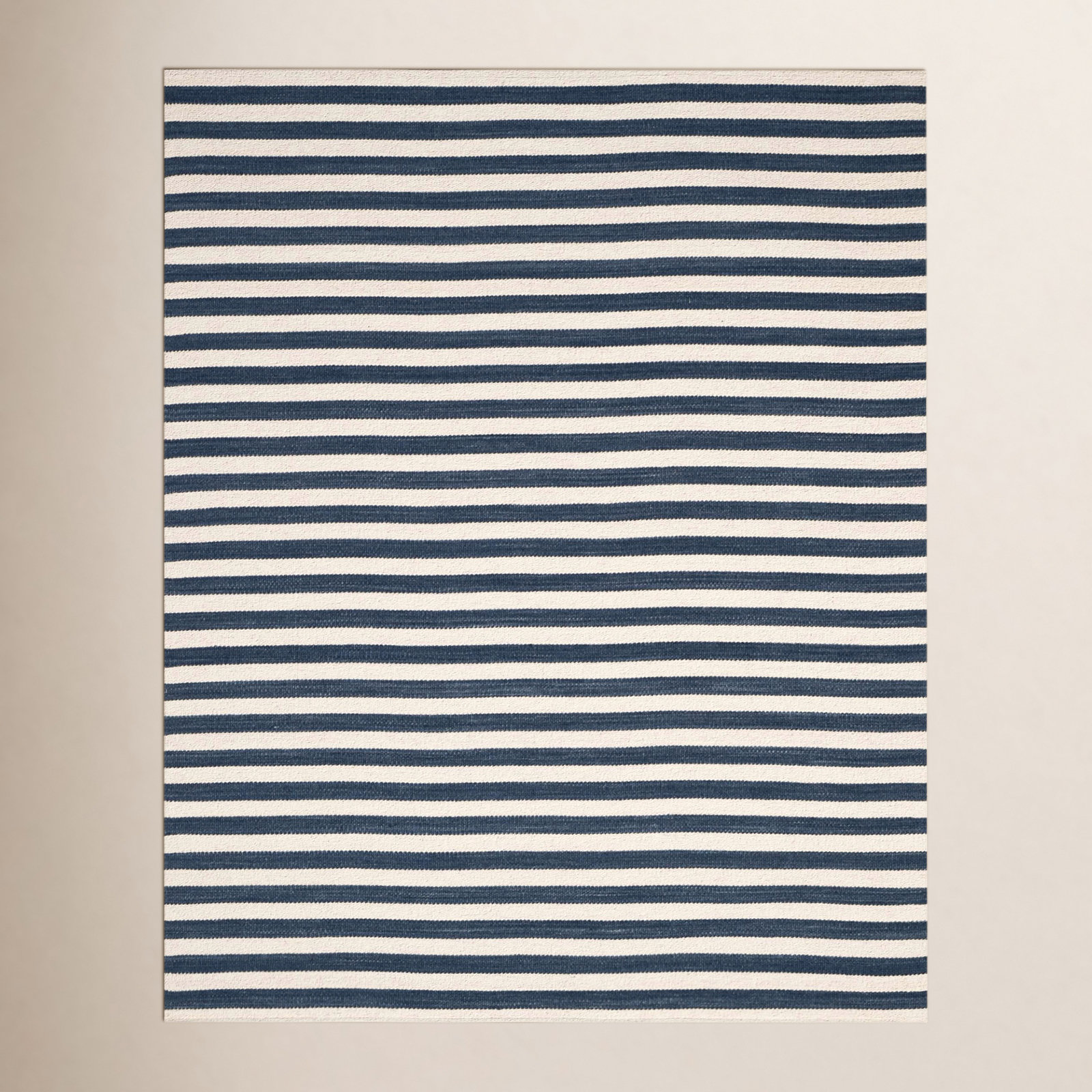 Renelso Navy Ivory Hand-Woven Wool Rug, Rectangle 5' x 8'