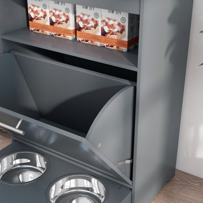 Station d'alimentation pour animaux avec armoire de rangement grise et crochets, bols pour l'eau, assemblage requis pour nourrir les bols surélevés, fournitures de rangement dans le tiroir, utilisation comme table de bout