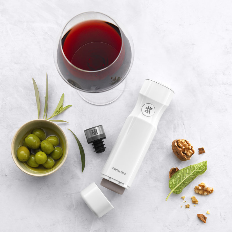 Zwilling Fresh Save Vacuum Wine Sealer