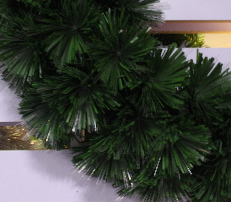 Couronne de Noël lumineuse à fibre optique, H 24 po x l 24 po