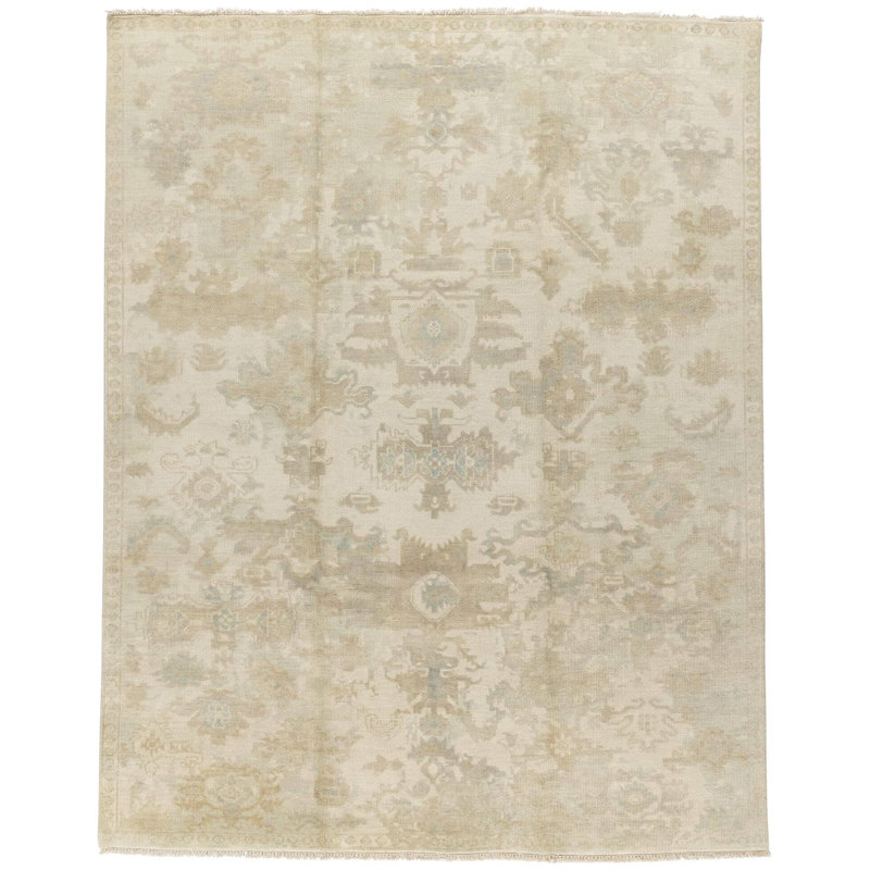 Megalize Ivory
