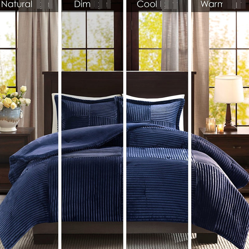 Édredon double / grand - bleu marine, noyau en duvet synthétique, face nervurée, envers uni, lavable à la machine avec 2 taies décoratives bleu marine, lavable, se compose de