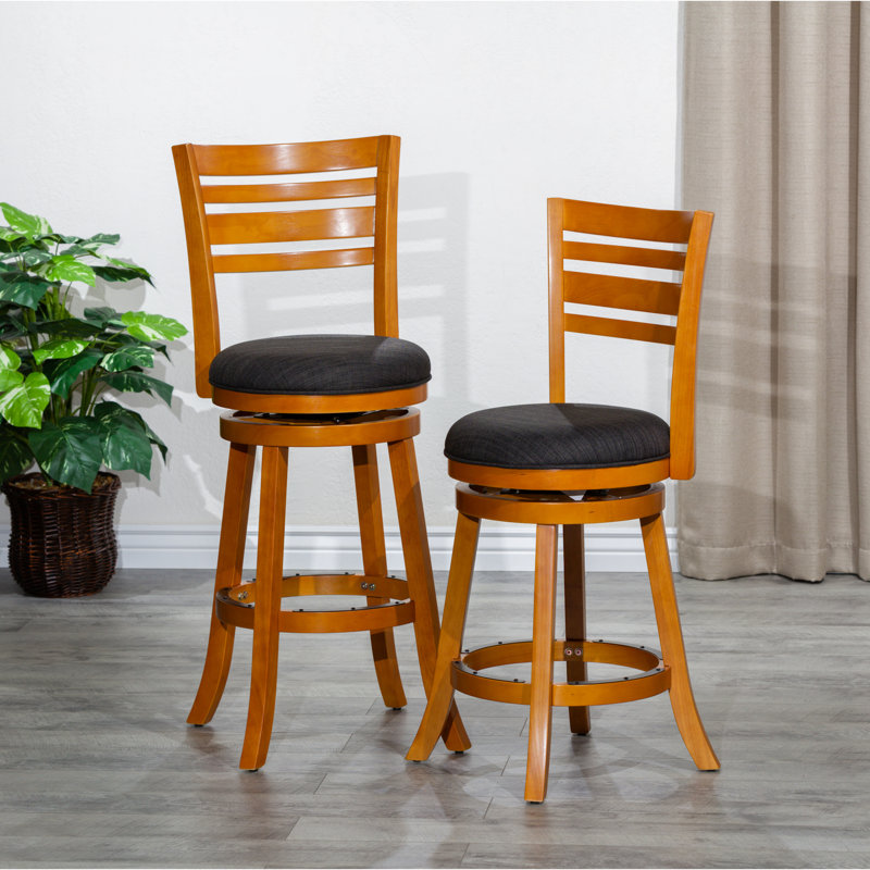 Siège de comptoir pivotant de 24 po avec dossier à lattes - Finition naturelle, tissu gris anthracite pour tabouret de base, structure naturelle et à la mode