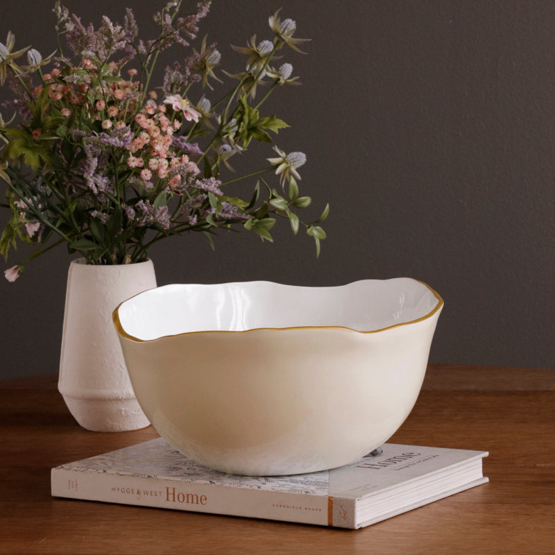 Encanto Serving Bowl, Cream/White