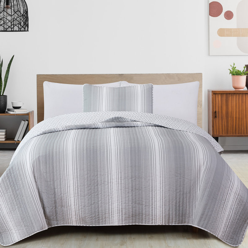Gray Twin Reversible Microfiber Quilt Set with Pillow Sham