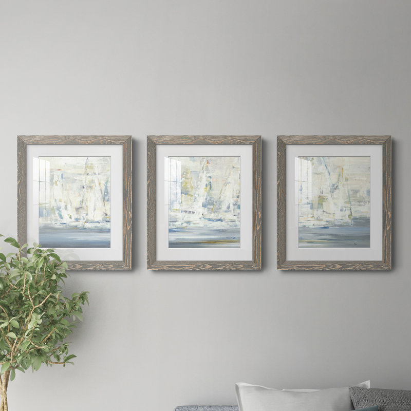 Regatta Time - Ensemble de 3 reproductions d'art encadrées, H 18 po x l 45 po x P 1,5 po, Cadre en papier gris, Blanc