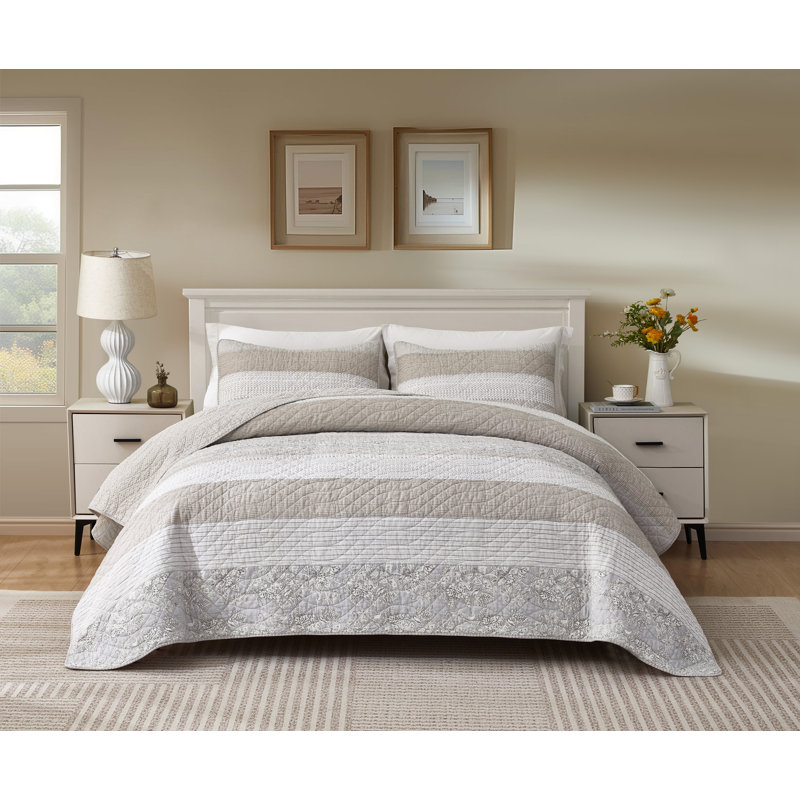 Robyn Cotton Patchwork Reversible Quilt Set, Queen Quilt + 2 Standard Shams