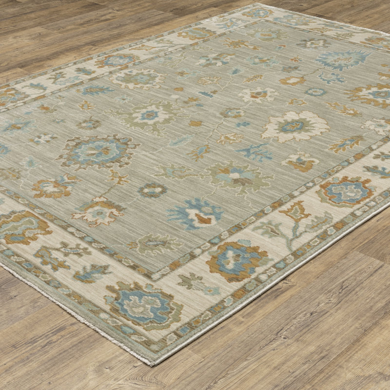 Graicyn Bordered Oriental Grey/ Blue Area Rug, Rectangle 5'3" x 7'9"