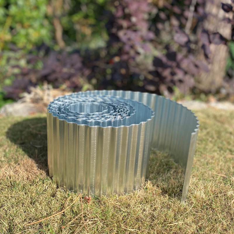 Alyna 16.5cm H x 500cm W Silver Metal Lawn Edging