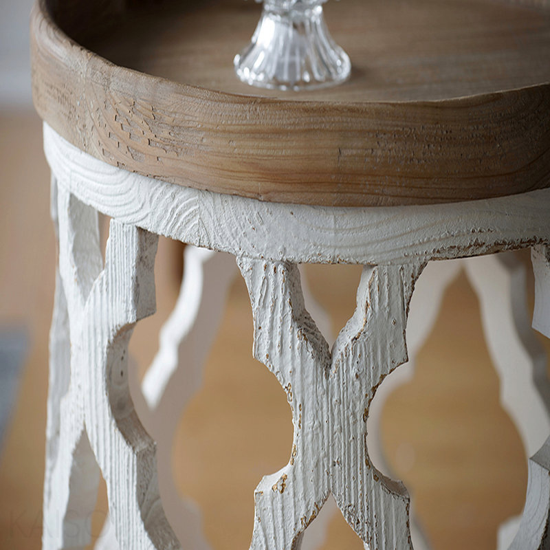 Grande table d'appoint 23 po blanche vieillie
