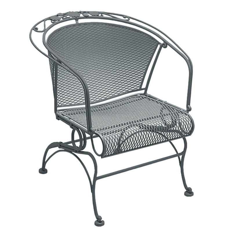Briarwood Outdoor Lounge Chair, Graphite