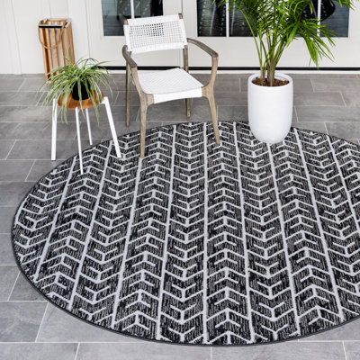 Tapis rayé noir intérieur / extérieur