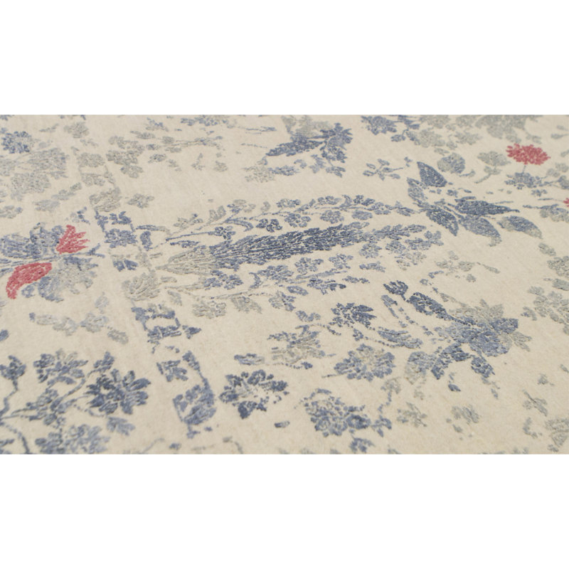 Shamas Floral Area Rug