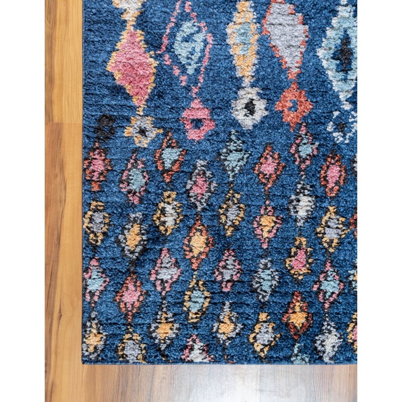 Geometric Indoor Rug, Runner 2'7" x 10'