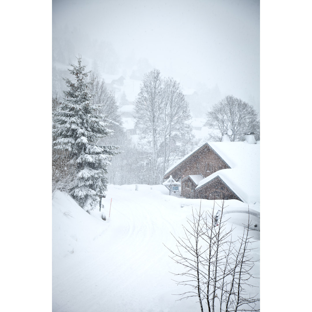 Alpine Chalet In The Fog von Maica - Kunstdrucke auf Leinwand