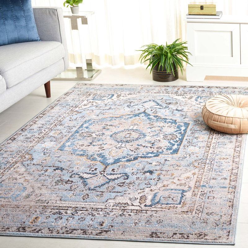Tapis oriental bleu en polypropylène tissé à la machine McLeansville, Rectangle 5 pi 3 po x 7 pi 6 po