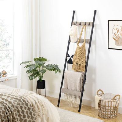 63'' Tall Blanket Ladder with 4 Hooks
