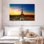 Tour Eiffel Kavia au lever du soleil-107852906