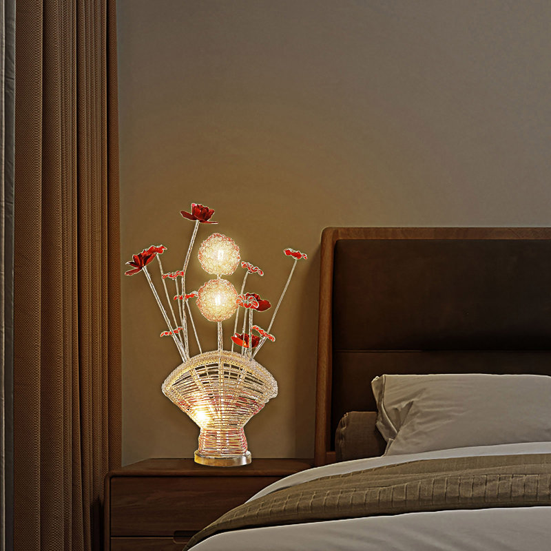 Lampe de table en aluminium