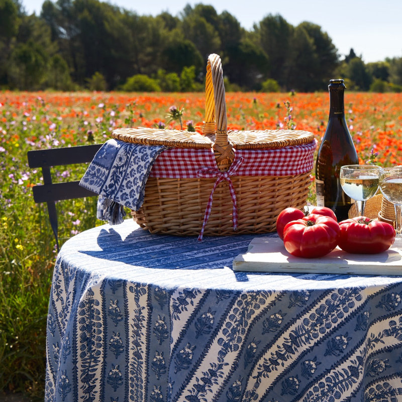 Avignon Handmade Floral Tablecloth, 142" x 71", Blue/Marine