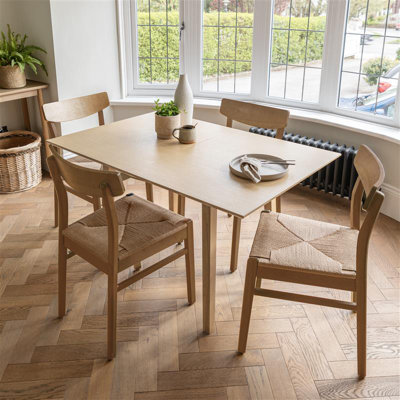 Tenaya 4 - Person Dining Set