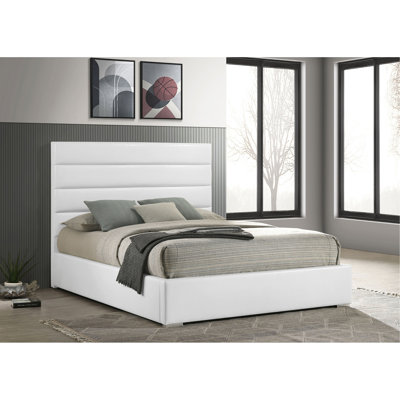 Dulcey White Upholstered Queen Platform Bed