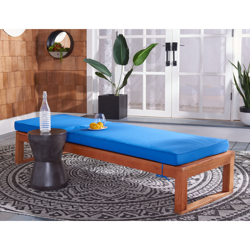Chaise longue simple inclinable en eucalyptus avec coussins 80,9 po Faunce, Bleu royal, Naturel