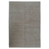 Hand Knotted Area Rug in Ivory