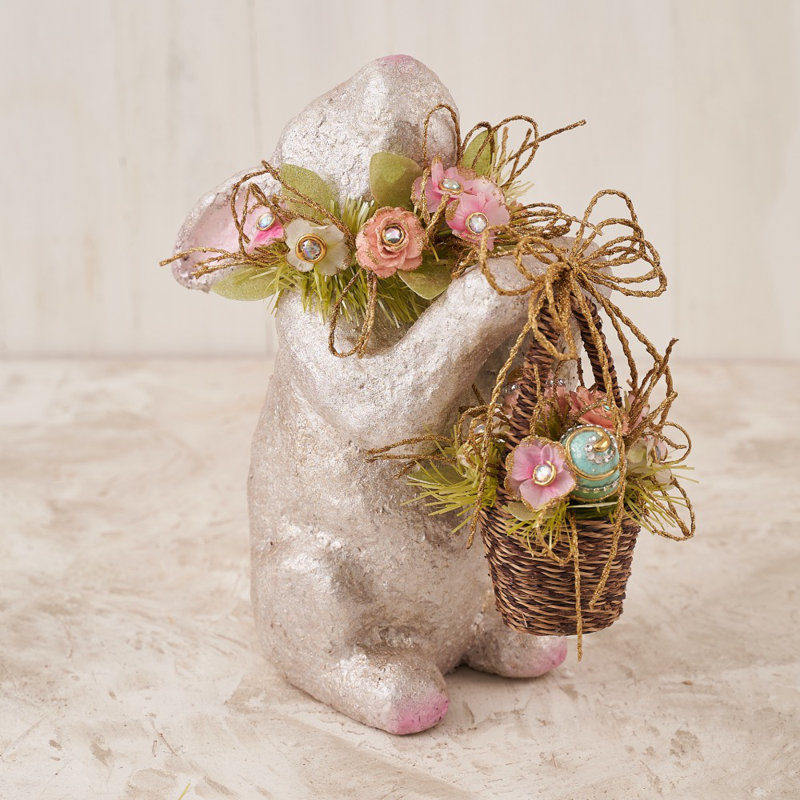 Lapin Capiz avec panier