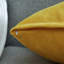 Housse de coussin carré en chenille-50969413-50969406